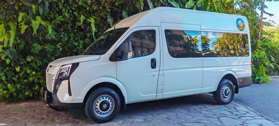 TicoTrekker private van